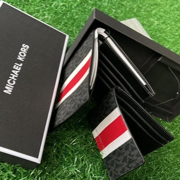 Michael Kors Boxed Signature 3 in 1 Bifold Wallet In Black / Flame Red - Picture 9 of 13